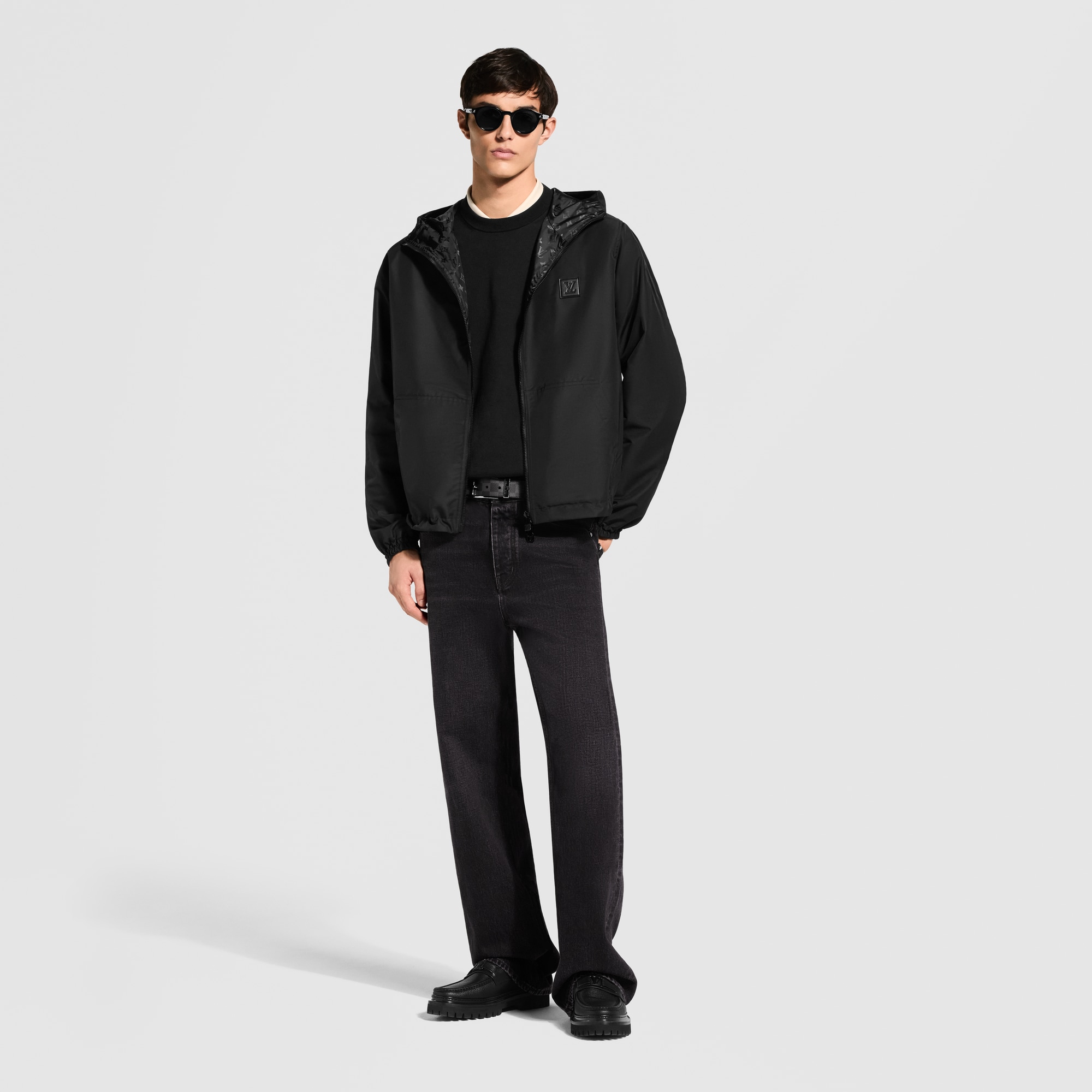 Louis Vuitton 黒ジャンパー Monogram Reversible Windbreaker - Luxury Black | LOUIS VUITTON